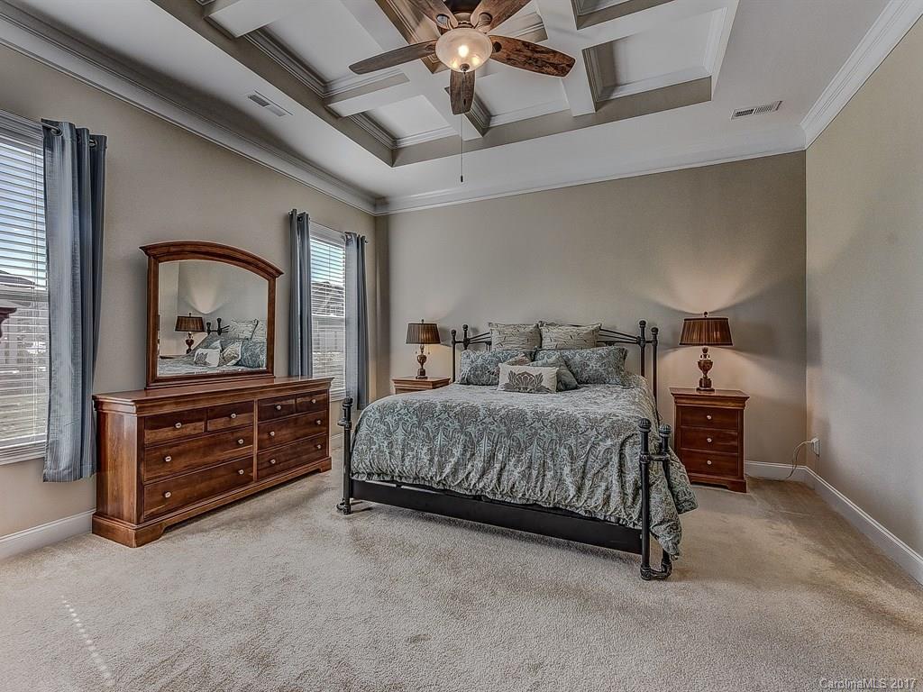 Brandon Oaks - Residential