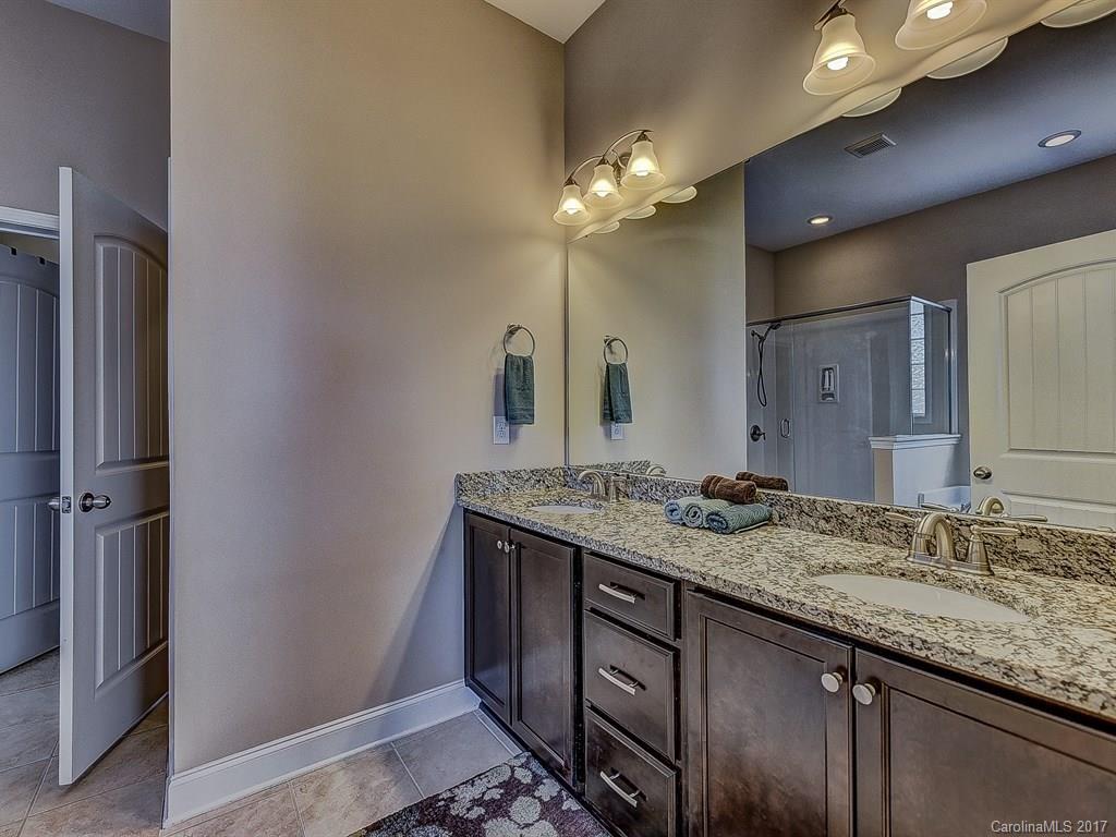 Brandon Oaks - Residential