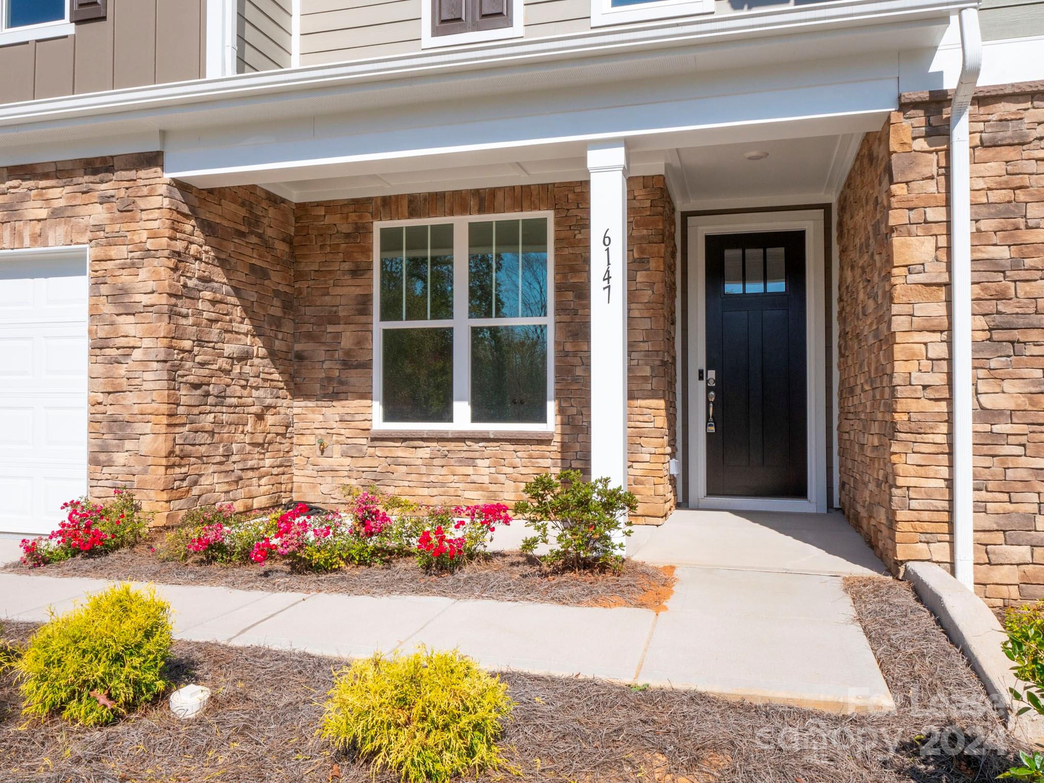 The Vineyards on Lake Wylie - Residential Lease