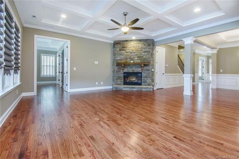 A home in Huntersville