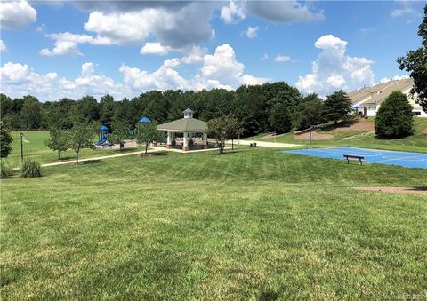 A home in Huntersville