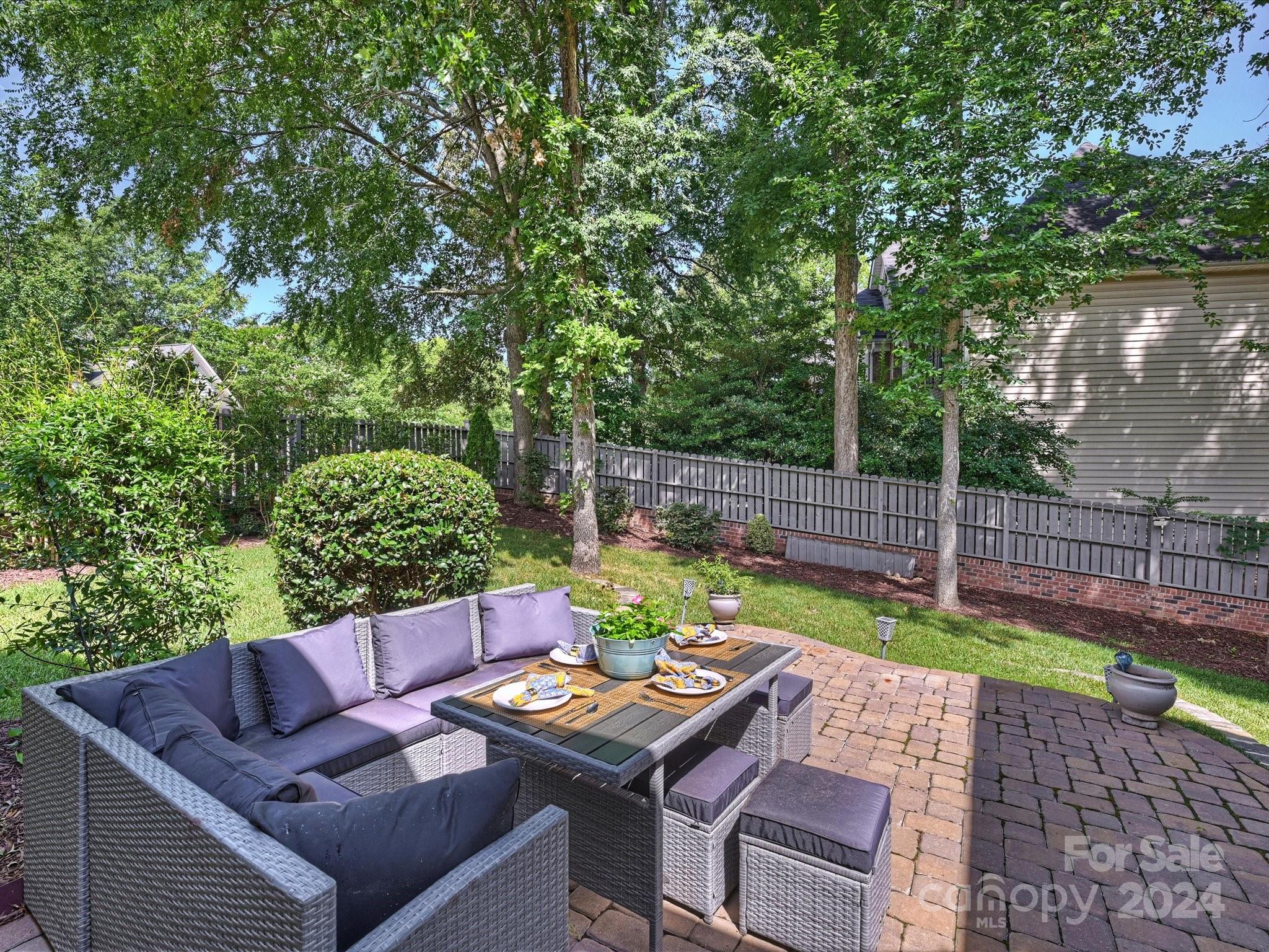 Cobblestone - Residential