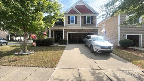 Photo of 403 Knothole Lane, Charlotte, NC 28214 (MLS # 4311651)