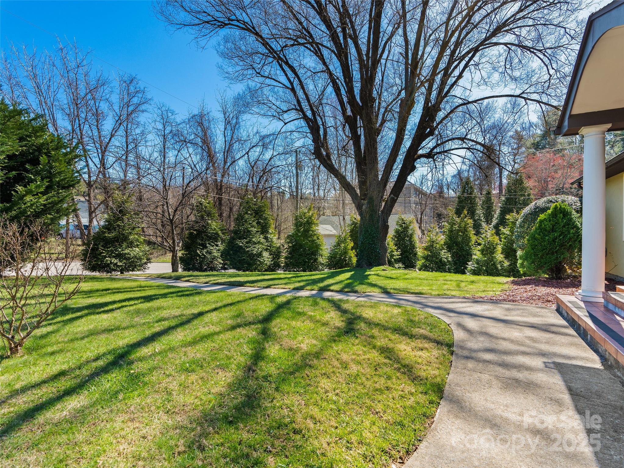 184 Aurora Drive