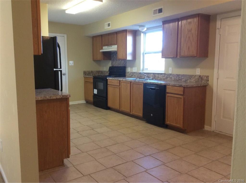 Creekside At Coulwood - Residential Lease