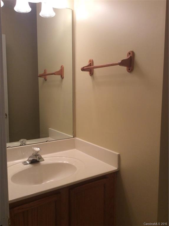 Creekside At Coulwood - Residential Lease