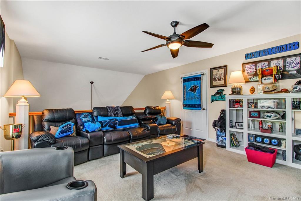 Lake Shore On Lake Wylie - Residential