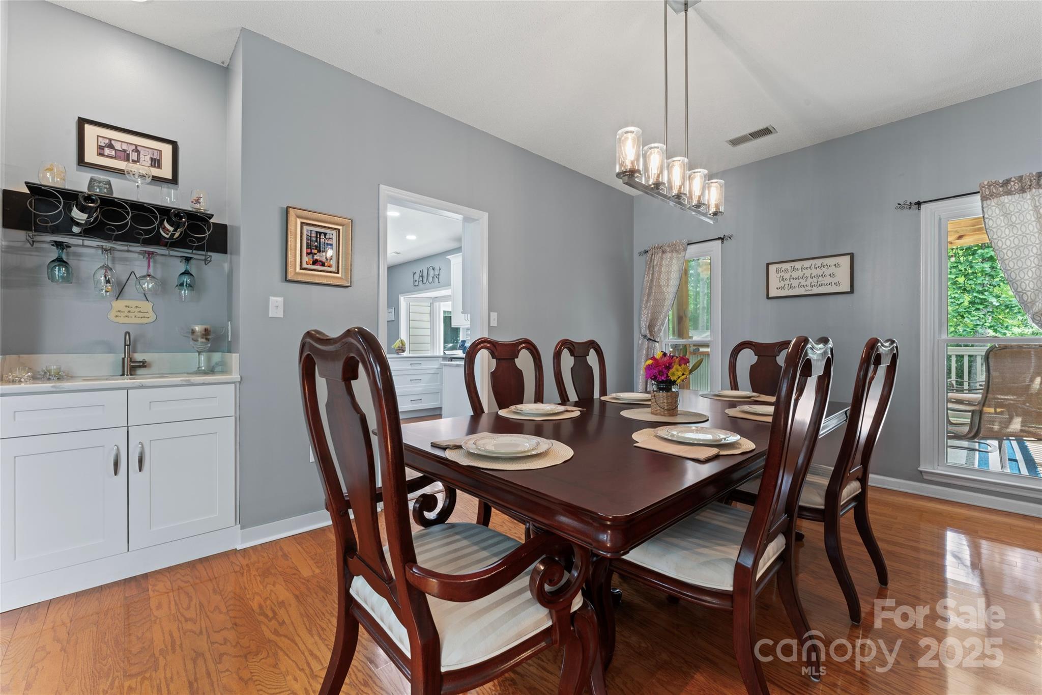 107 Glenmont Court