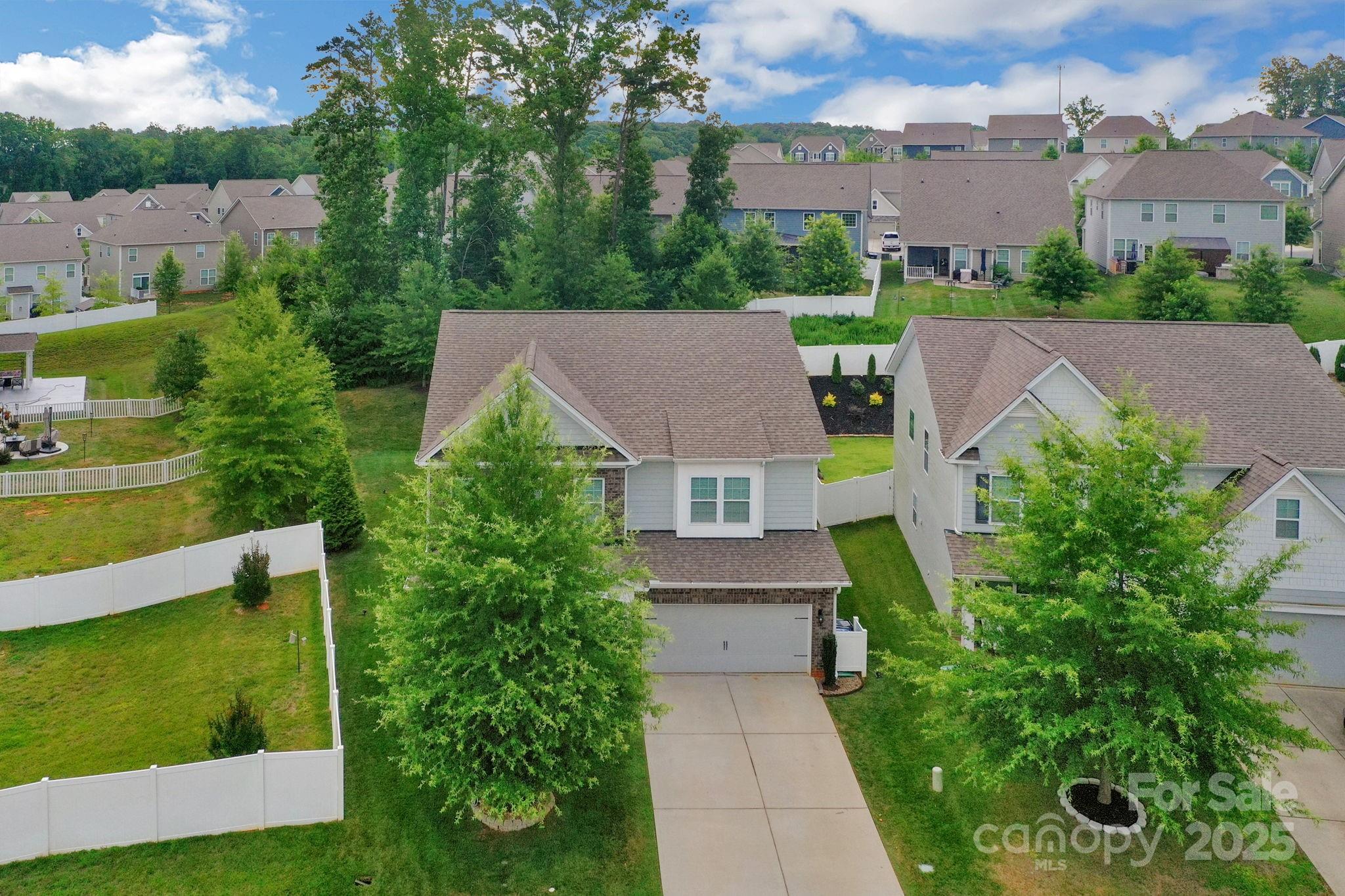 236 Robinwood Lane