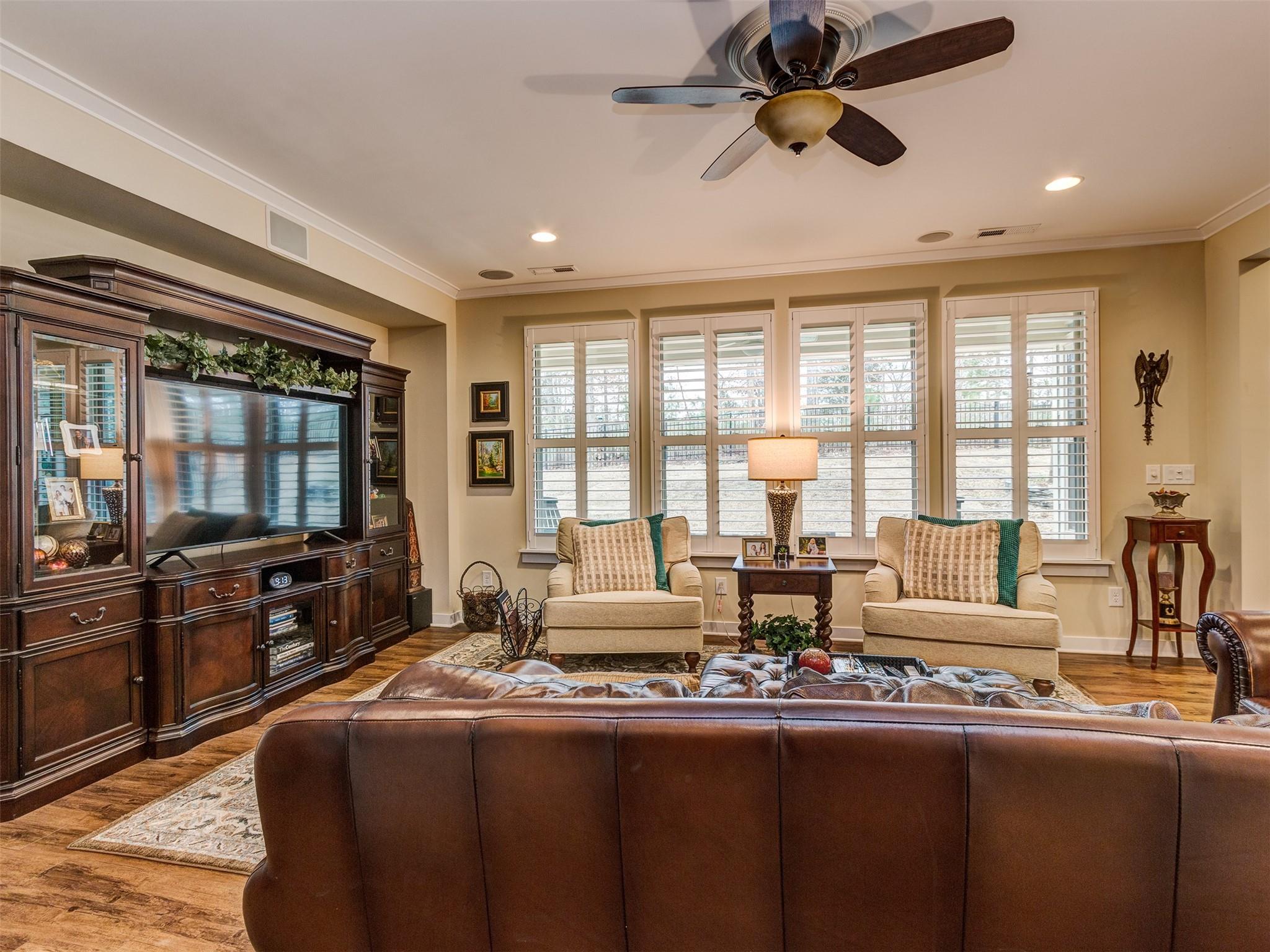 Paddlers Cove - Residential