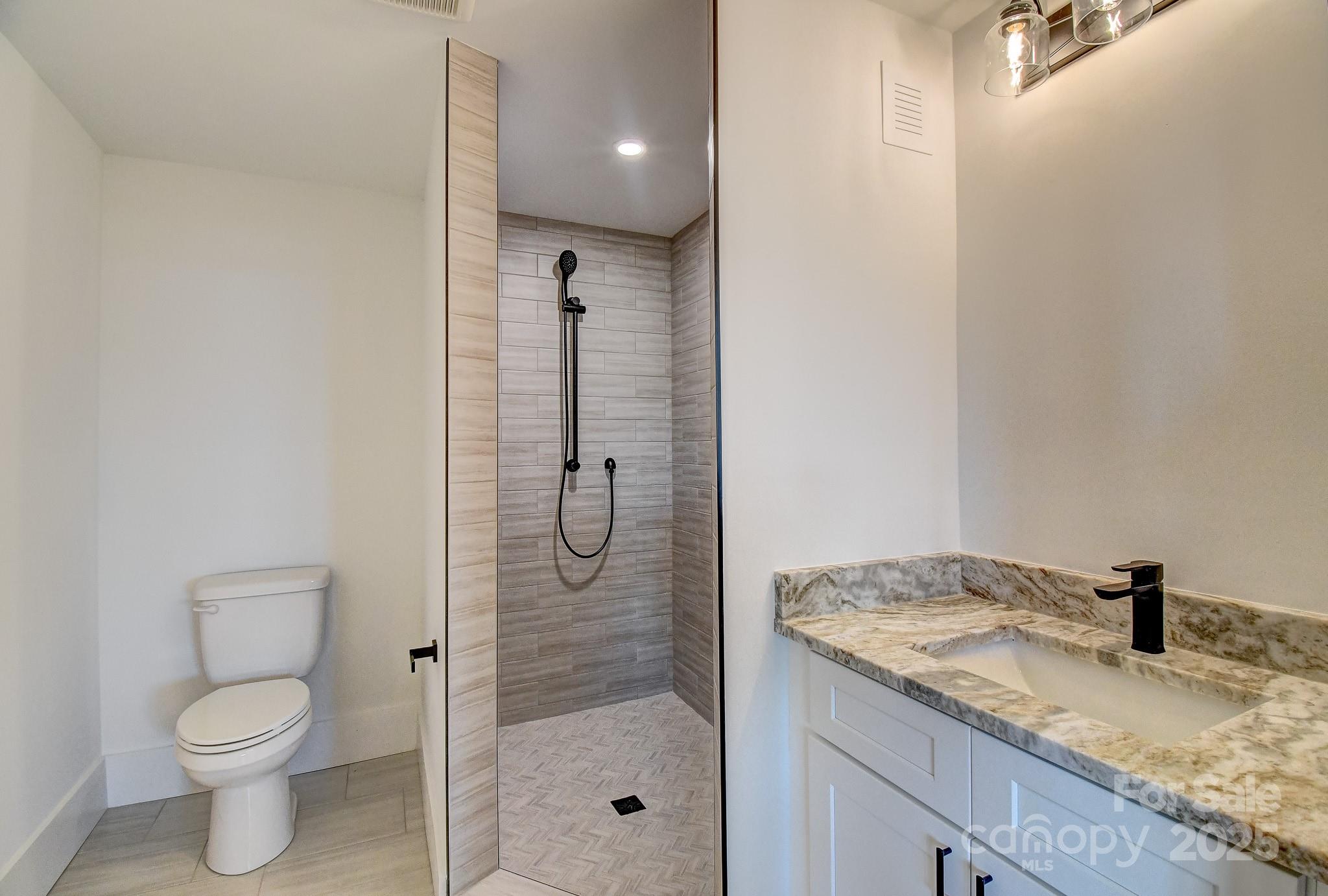 The Reserves at Roper Farm - Residential