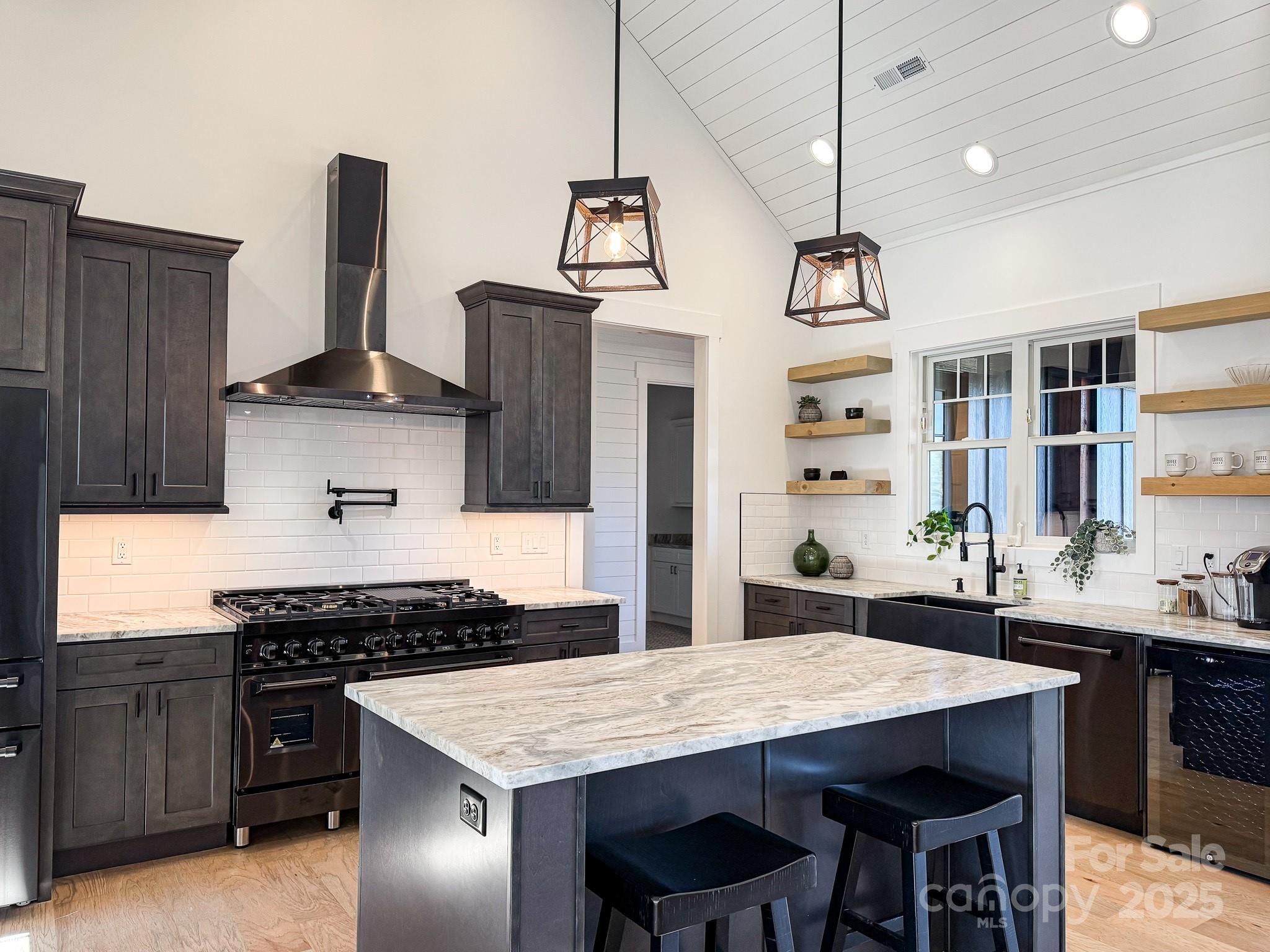 The Reserves at Roper Farm - Residential