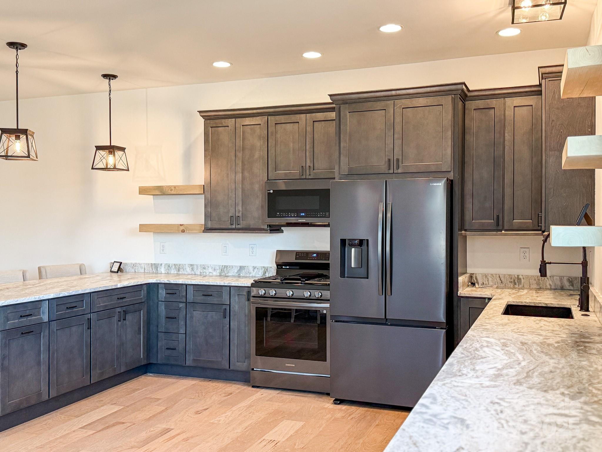 The Reserves at Roper Farm - Residential