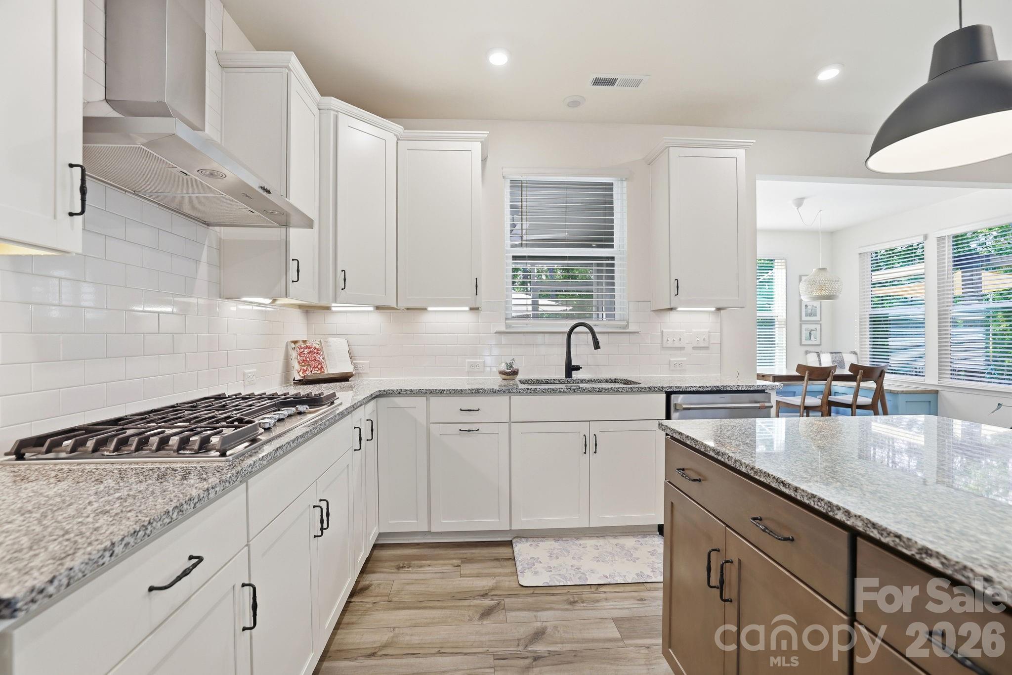 Paddlers Cove - Residential