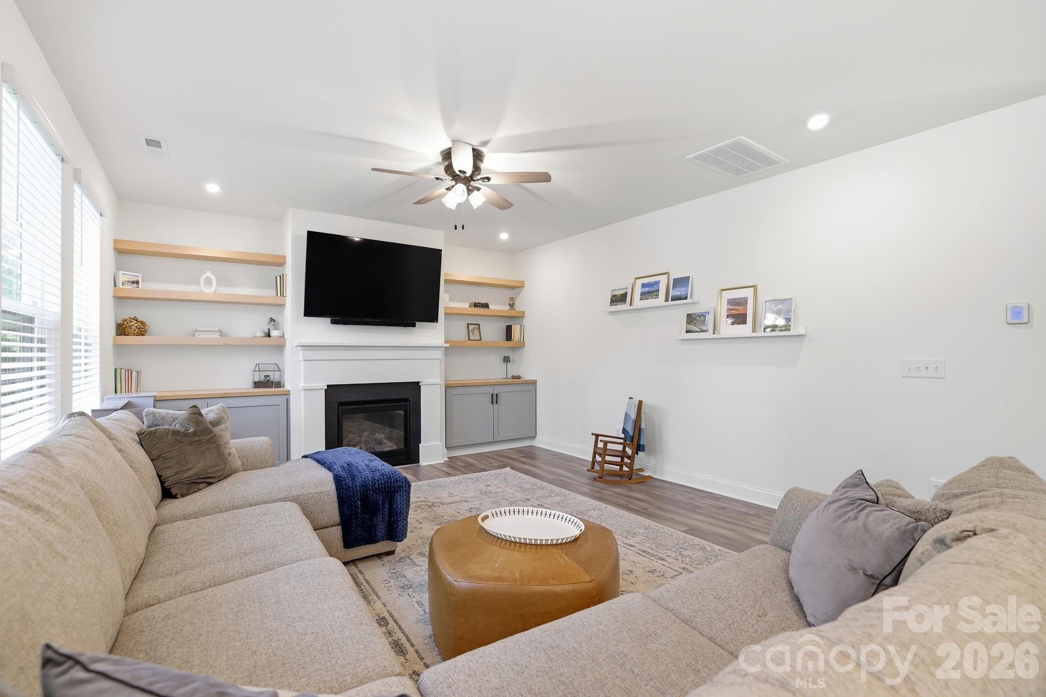 Paddlers Cove - Residential