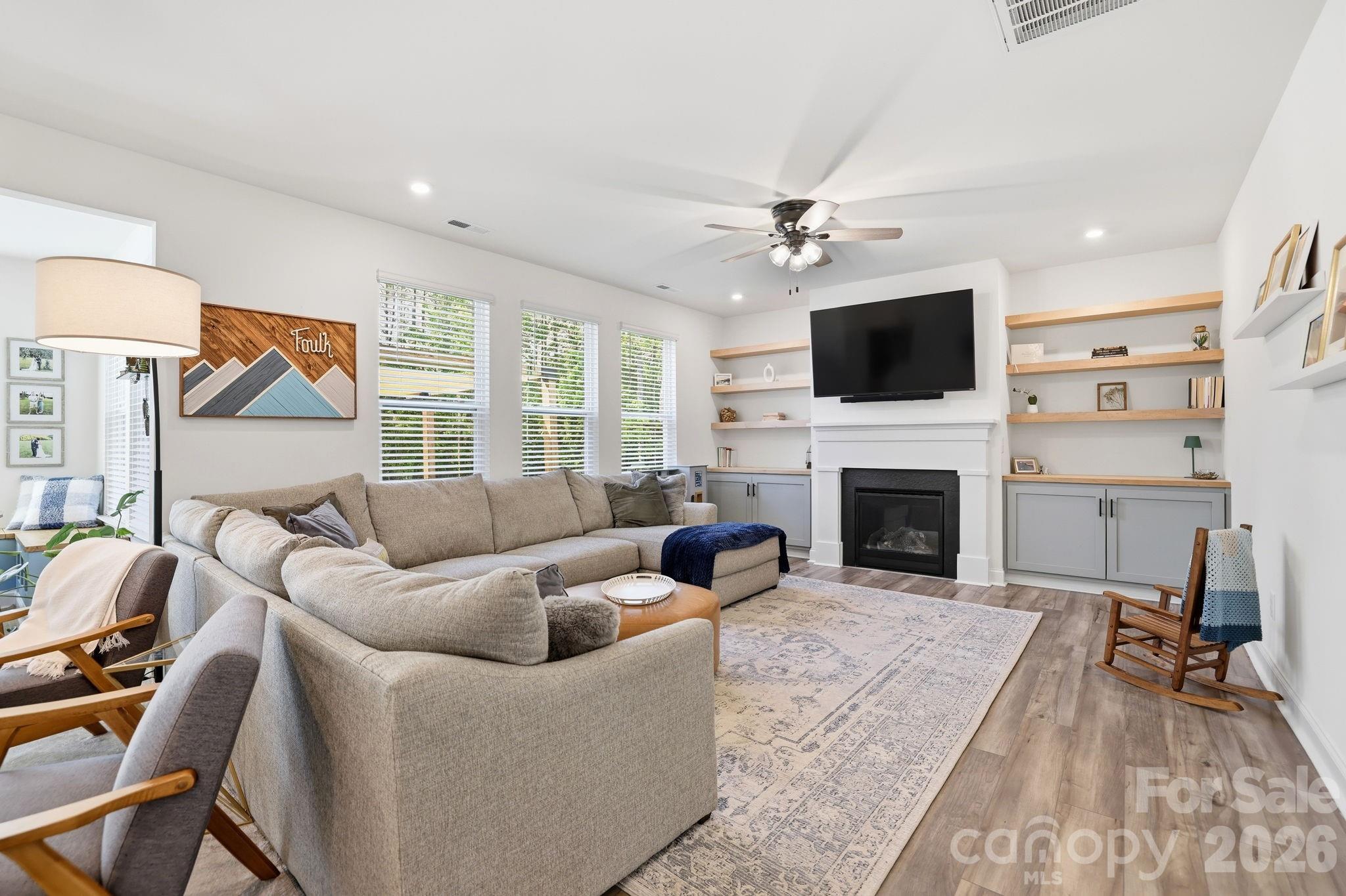Paddlers Cove - Residential