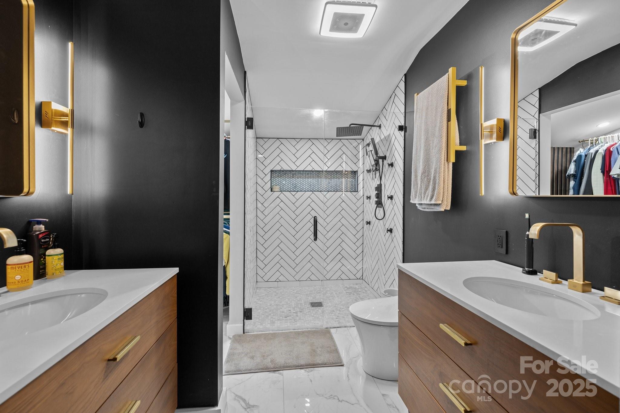 River Hills - Residential