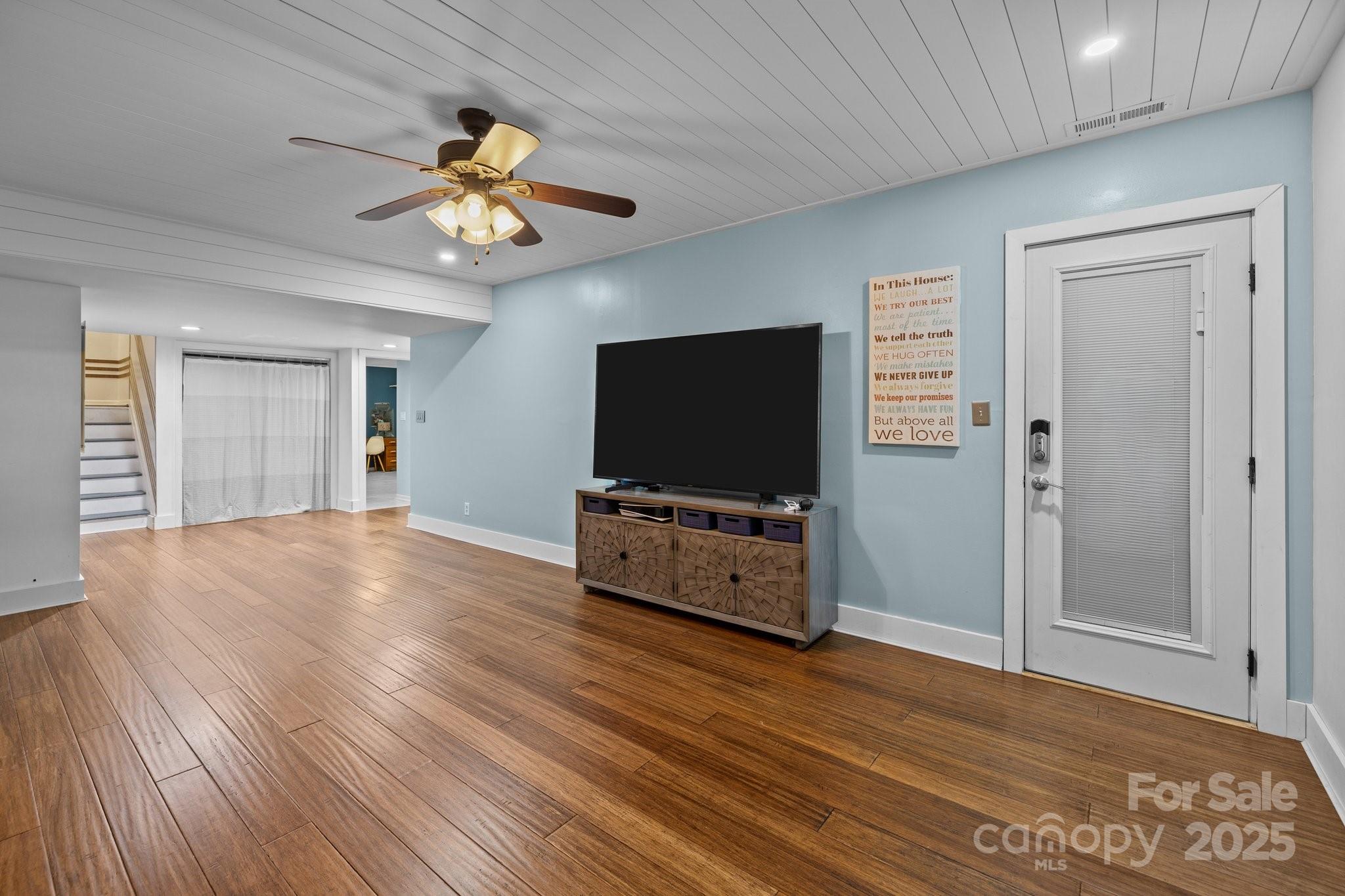 River Hills - Residential