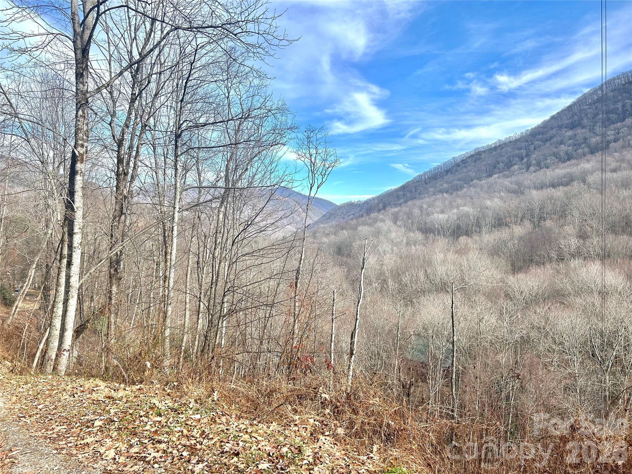 000 Wayah Zooshuga Road