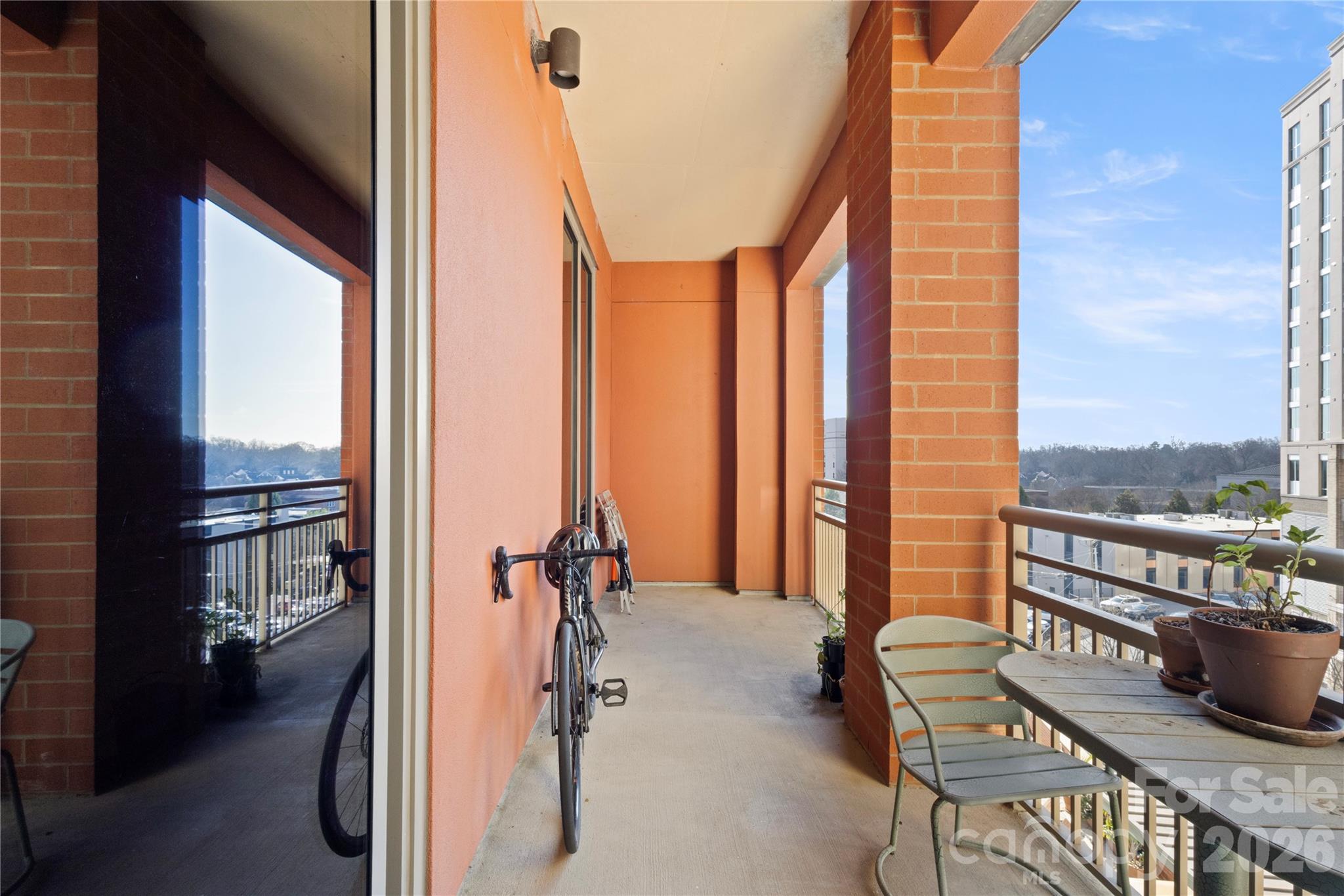 Royal Court - Residential