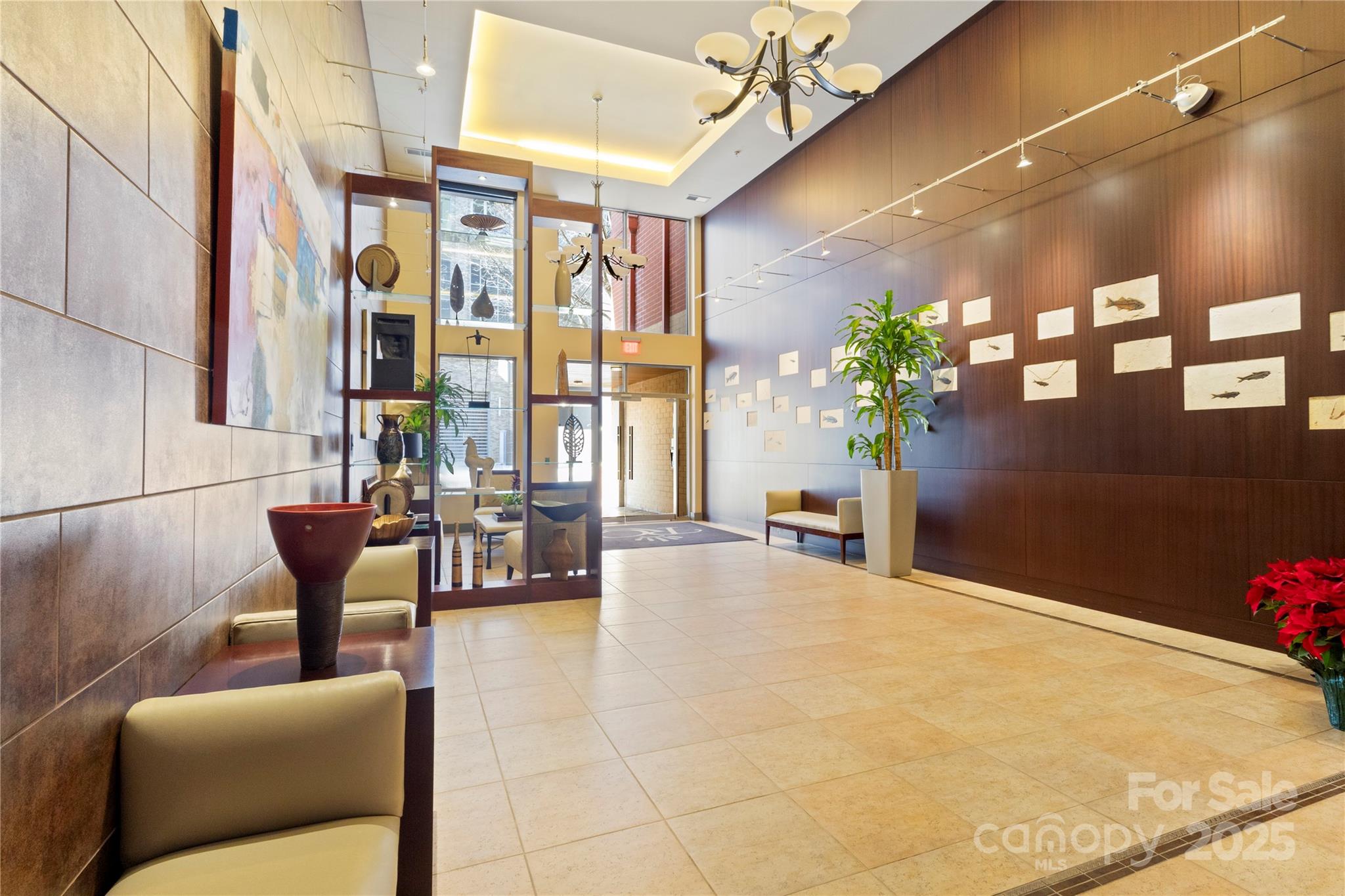 Royal Court - Residential