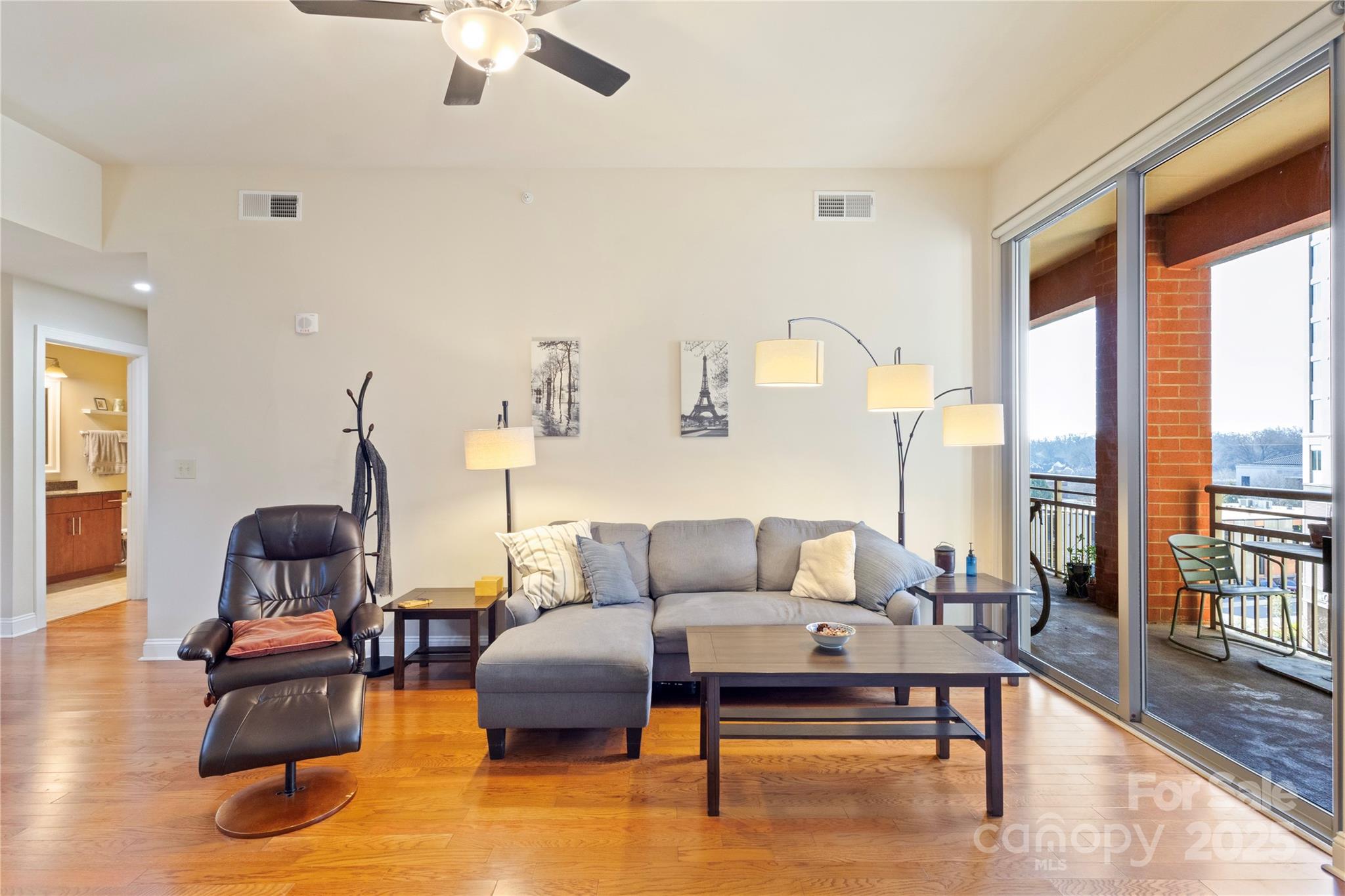 Royal Court - Residential