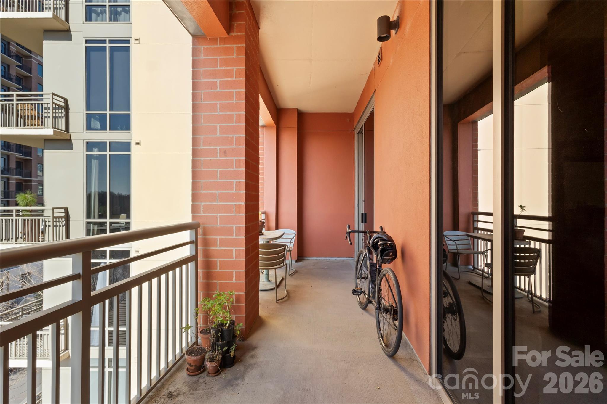 Royal Court - Residential