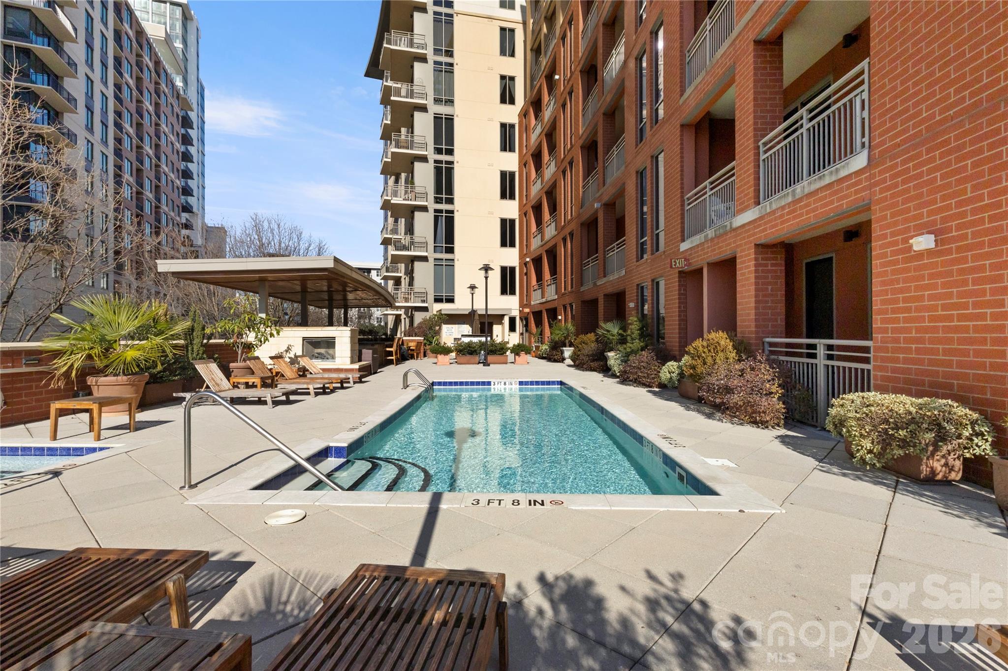 Royal Court - Residential