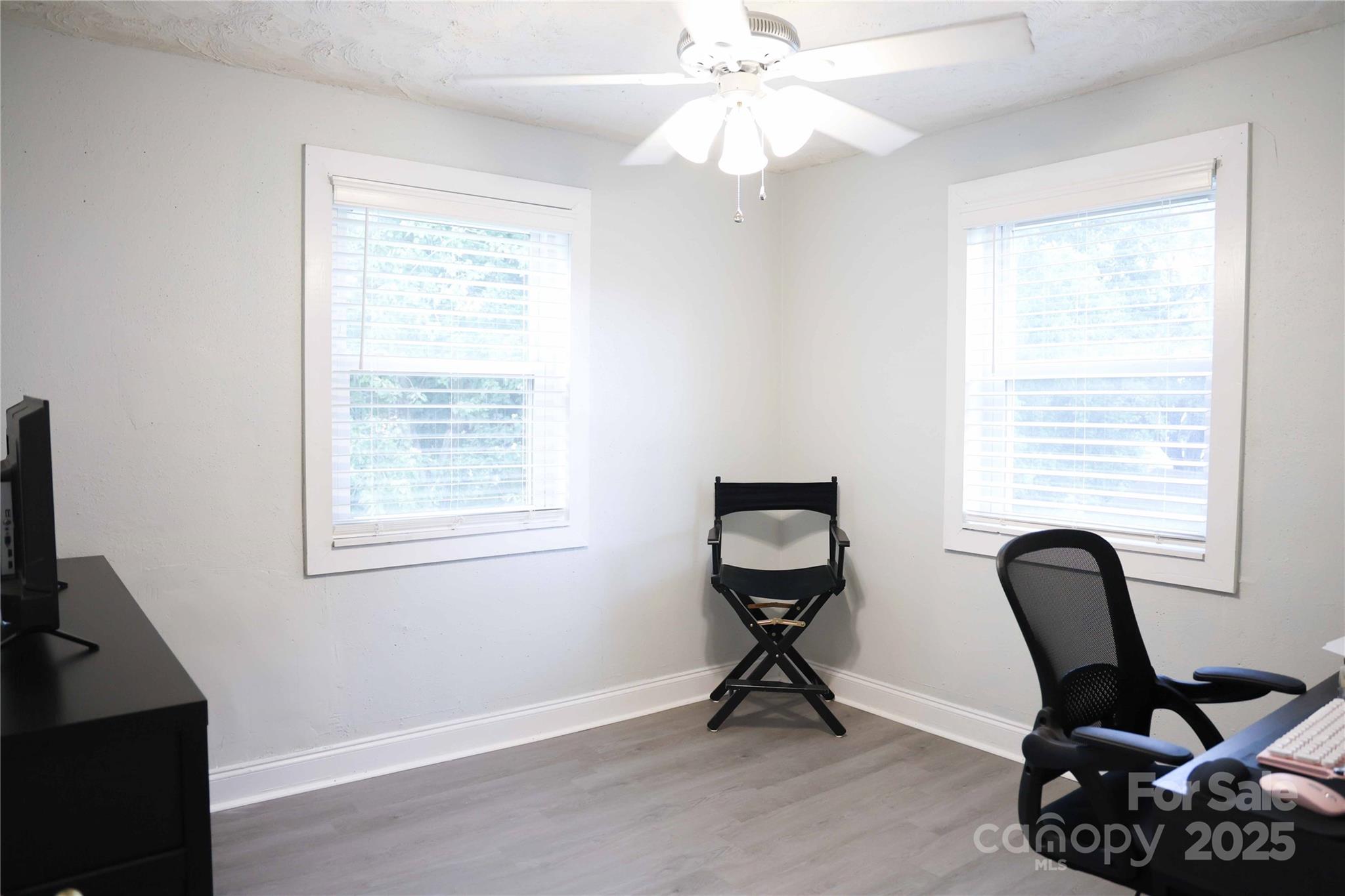 Hickory, North Carolina 28602, United States, 3 Bedrooms Bedrooms, ,3 BathroomsBathrooms,Residential,Active,191972