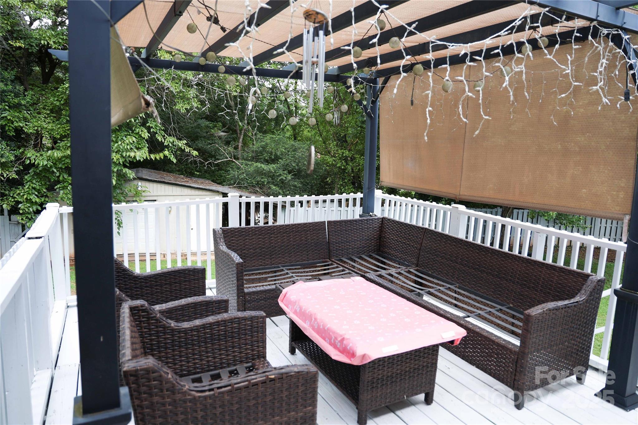 Hickory, North Carolina 28602, United States, 3 Bedrooms Bedrooms, ,3 BathroomsBathrooms,Residential,Active,191972