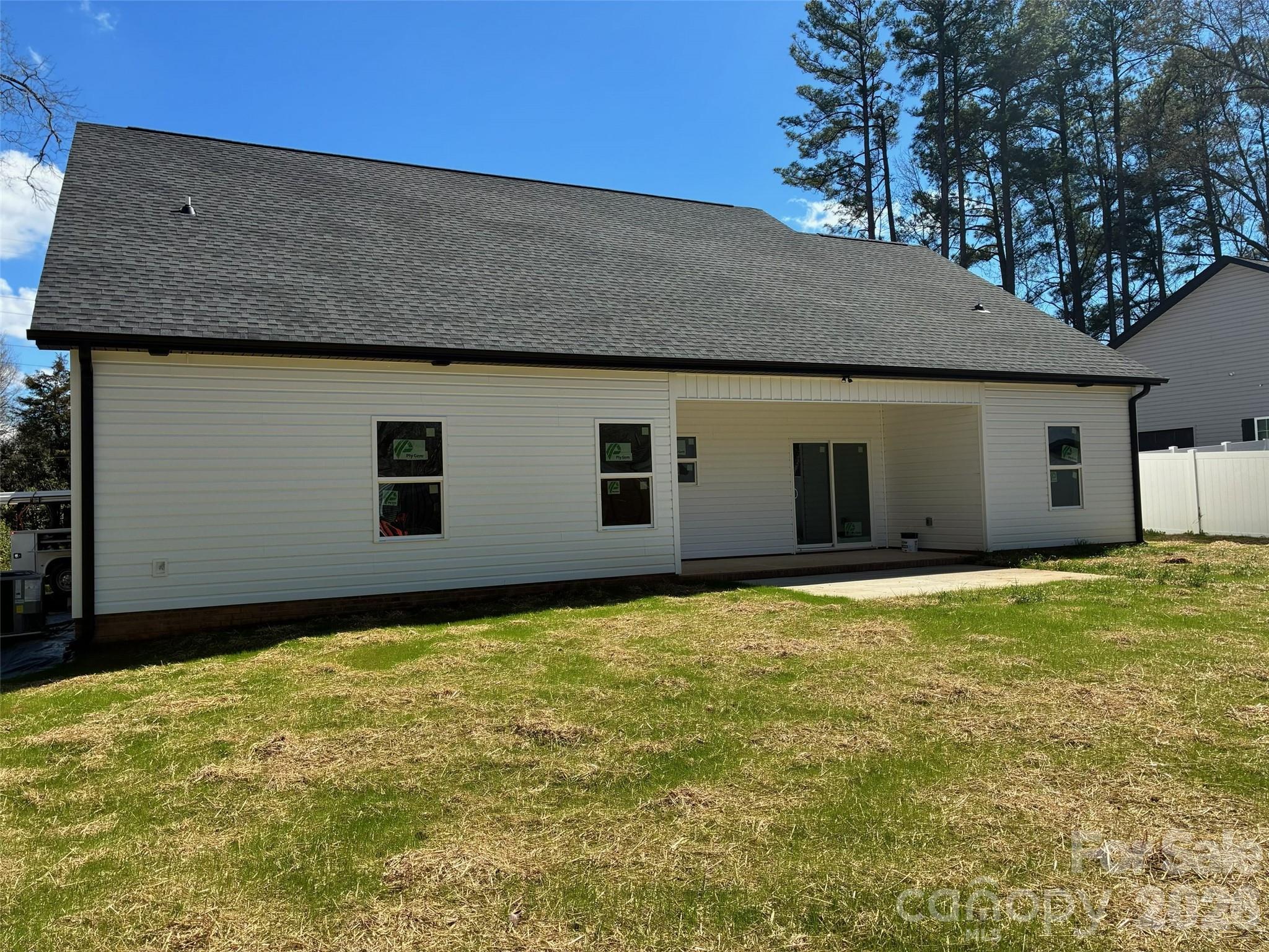 1215 Charlotte Avenue