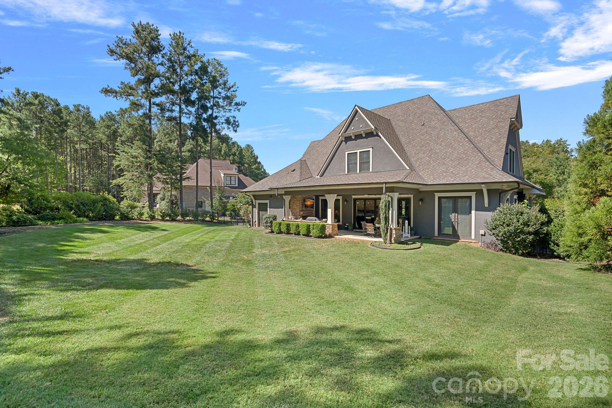 5113 Watermead Lane