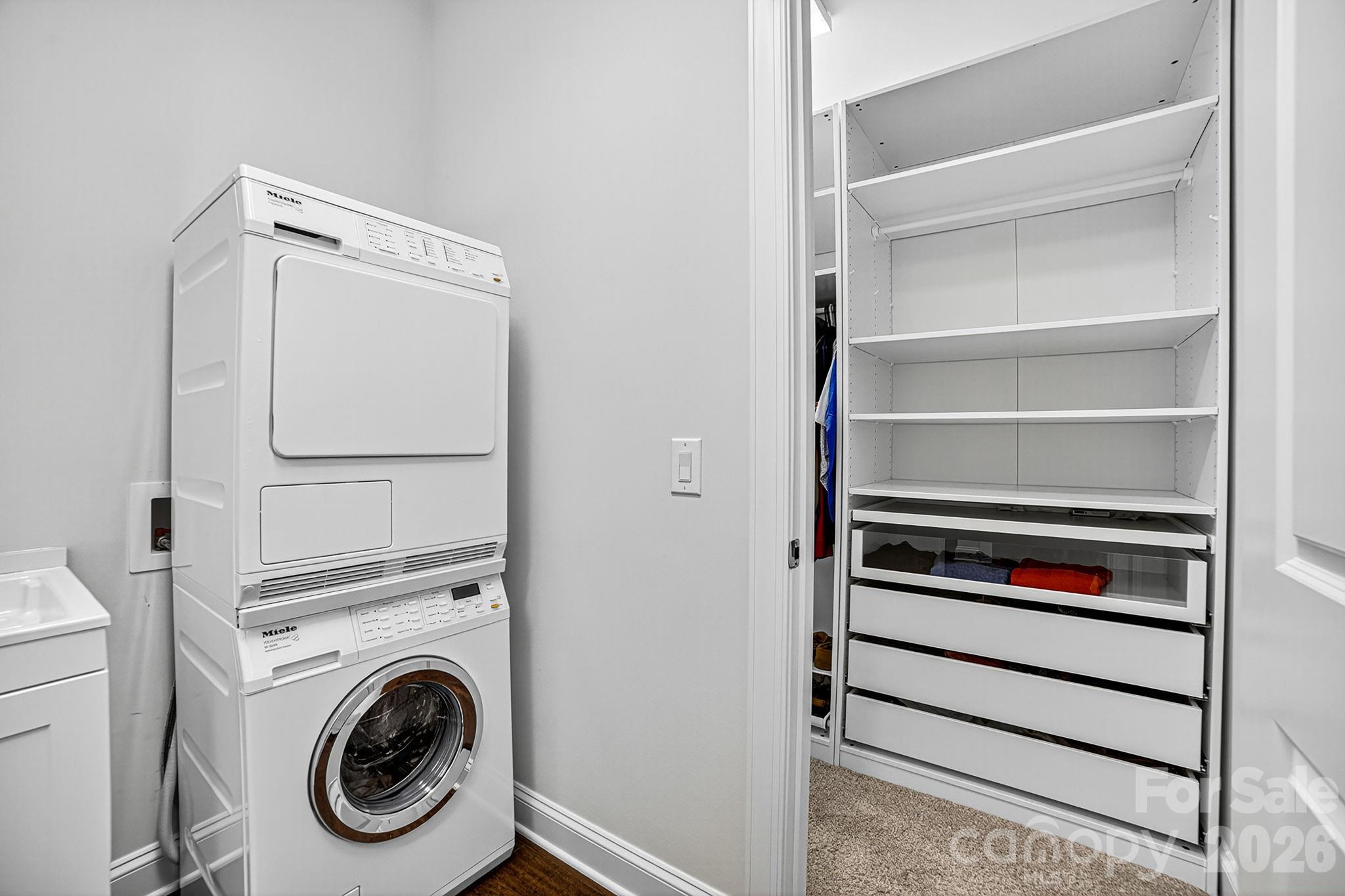 Robbins Park - Residential