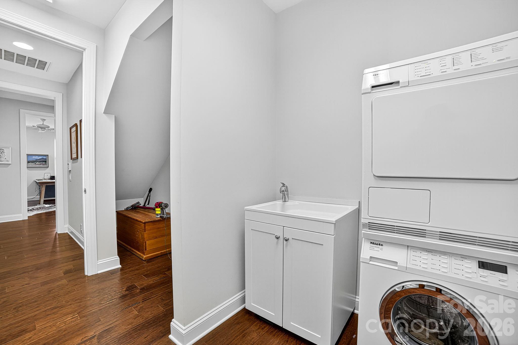 Robbins Park - Residential