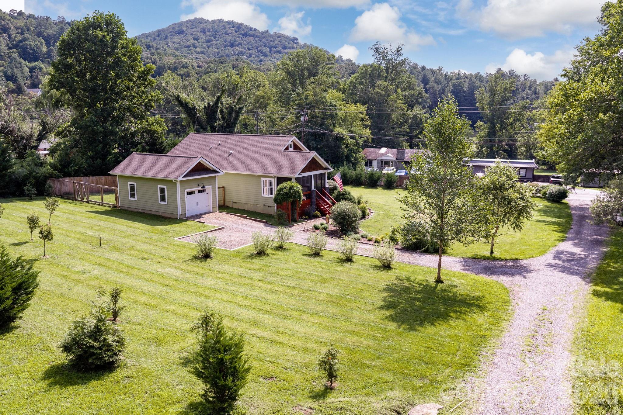 7 Addison Fisher Way
