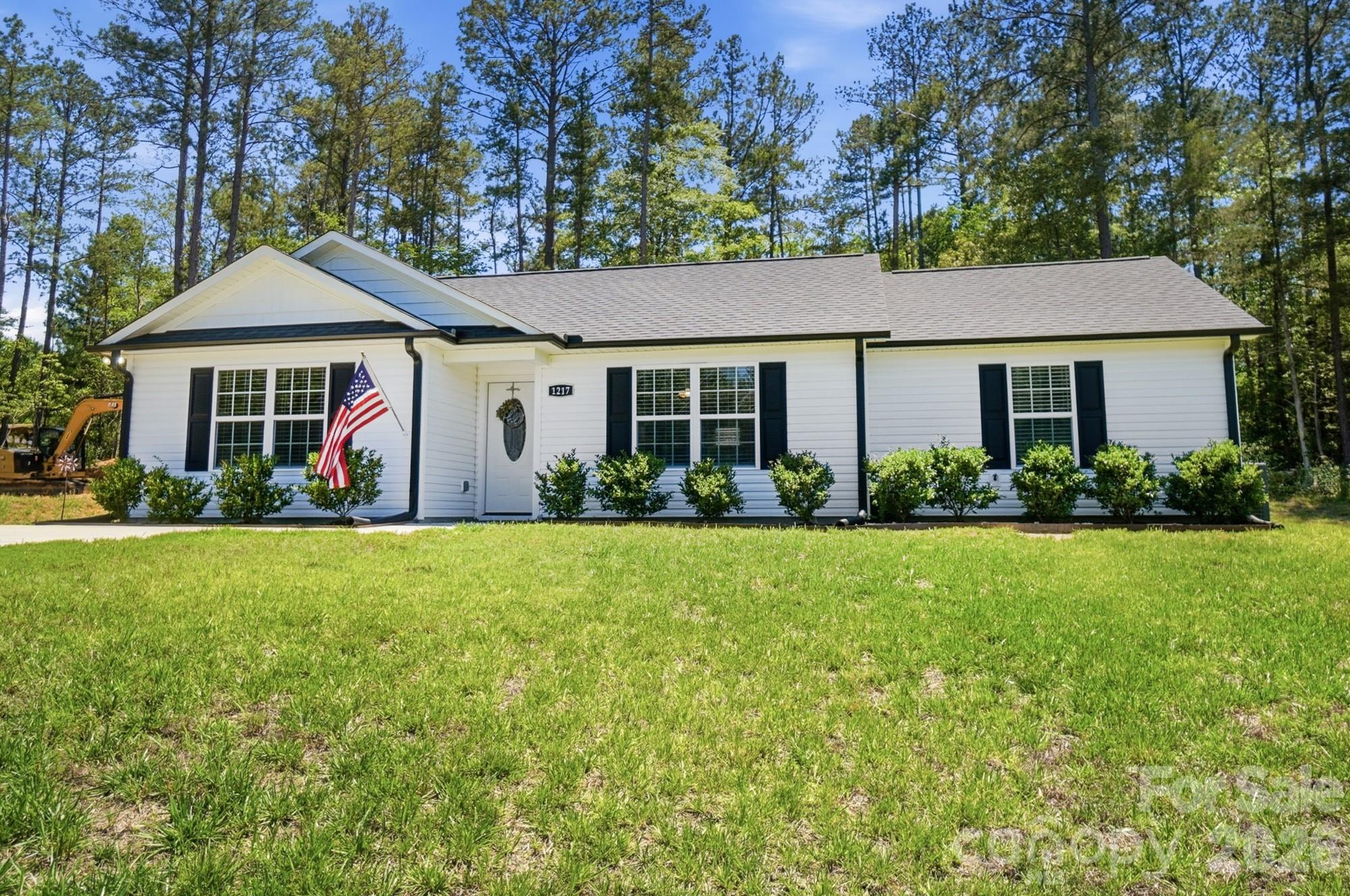 1217 Belmont Circle Drive
