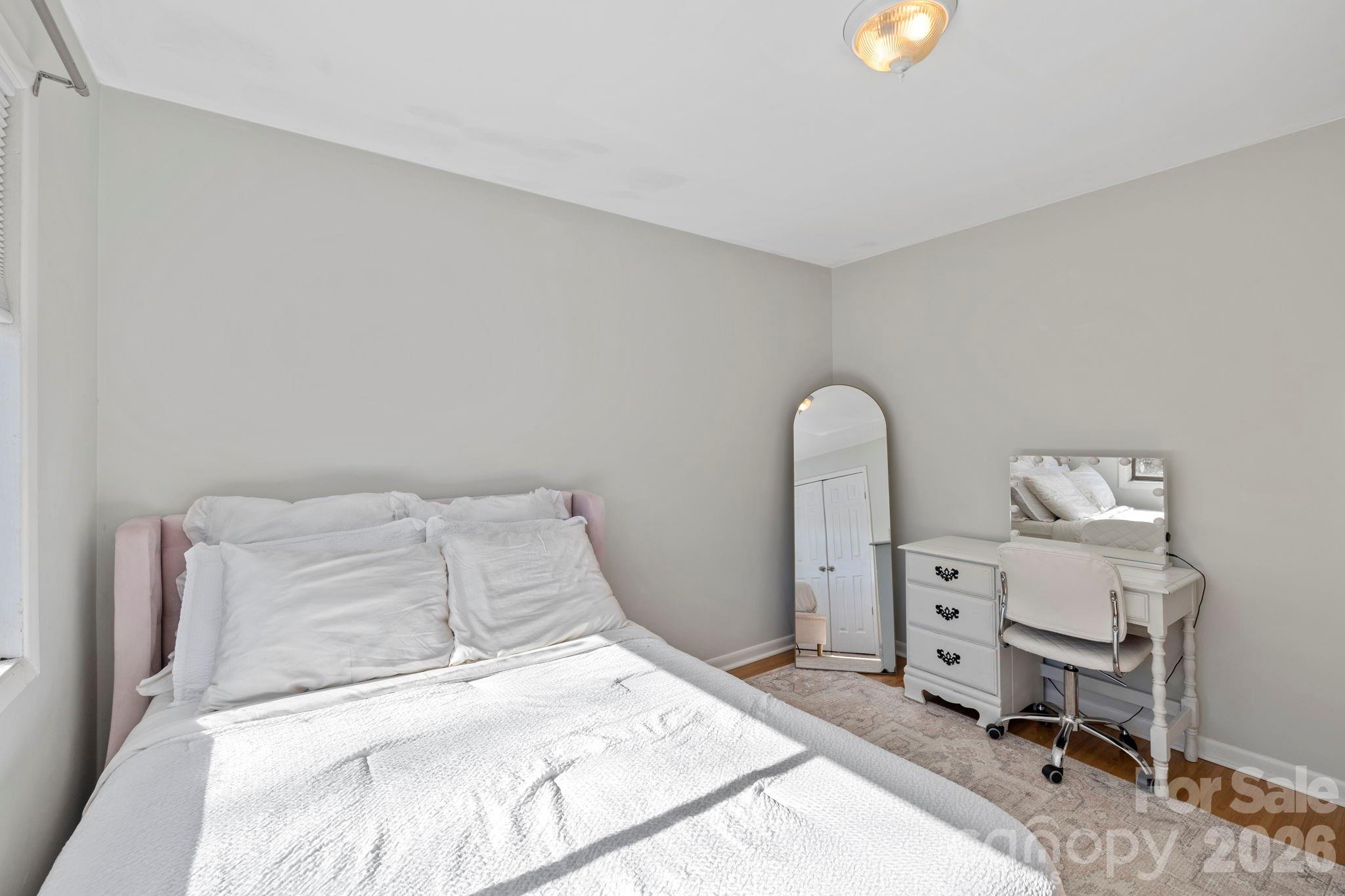 Sapphire Manor - Residential