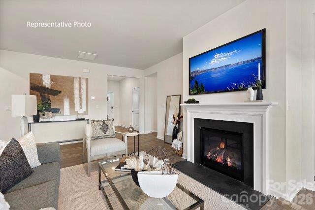 122 Freshwater Pond Way