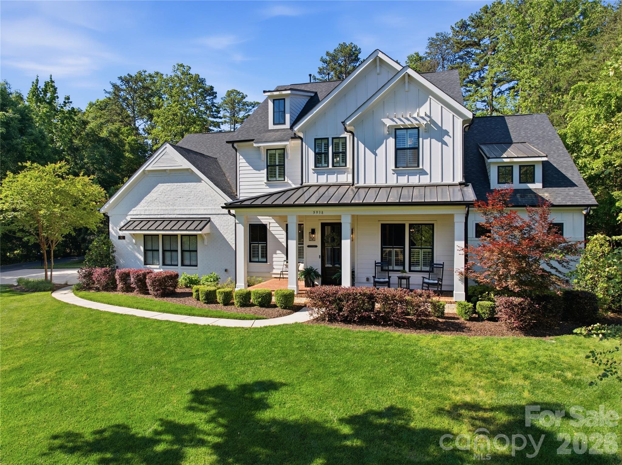 Elizabeth Circle - Residential