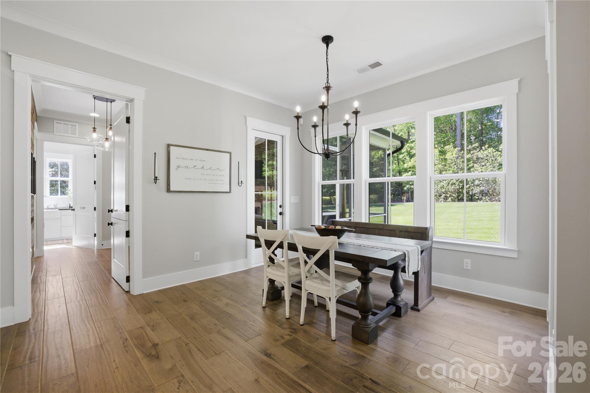Elizabeth Circle - Residential
