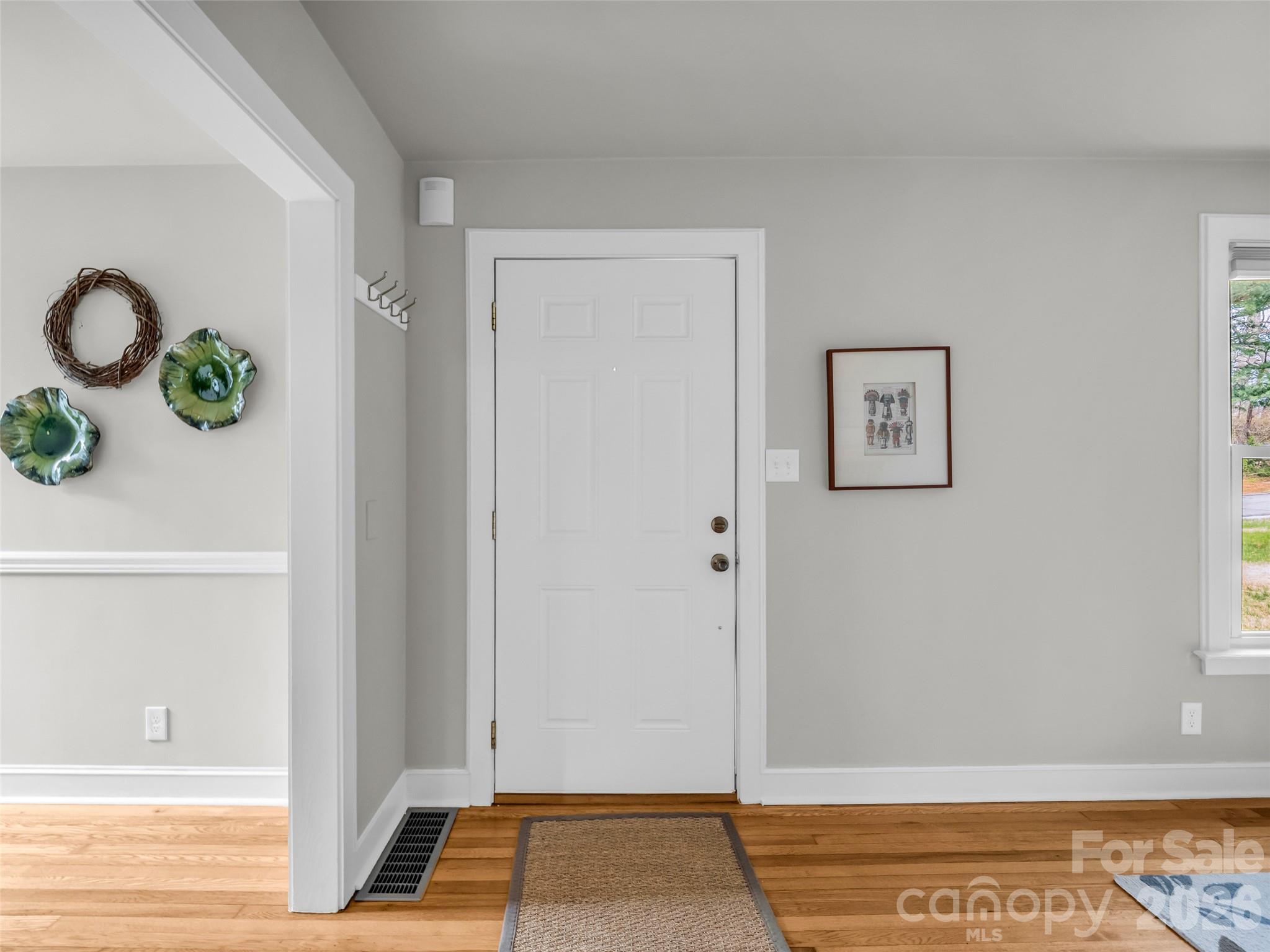 1038 Sylvan Boulevard