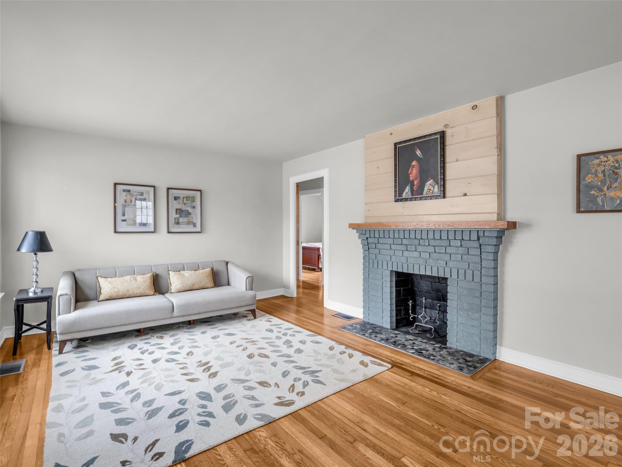 1038 Sylvan Boulevard