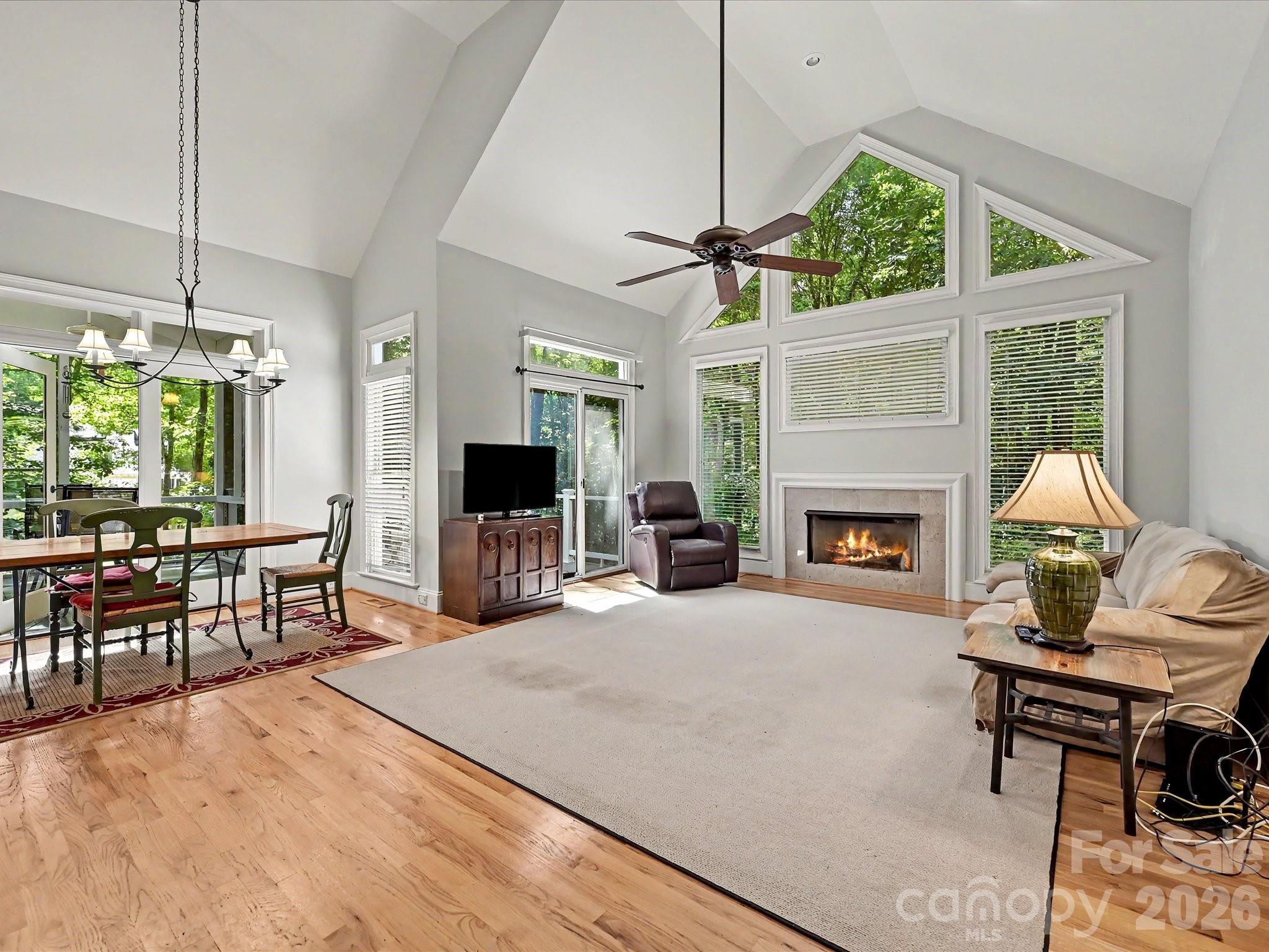 Royal Oaks - Residential