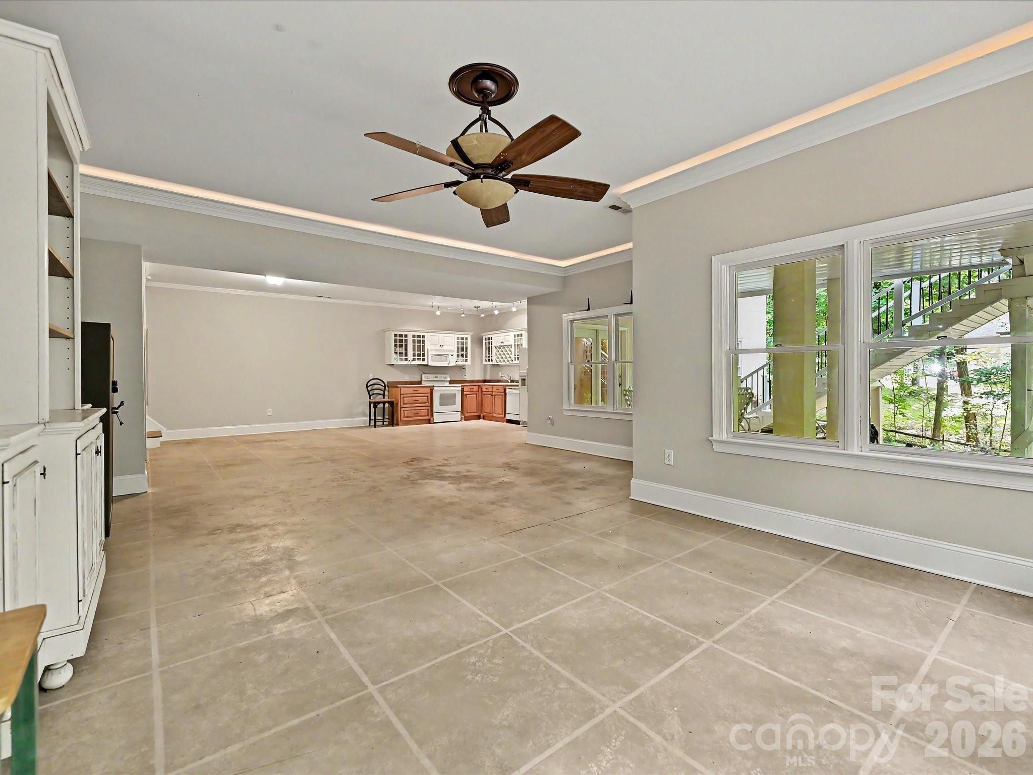 Royal Oaks - Residential