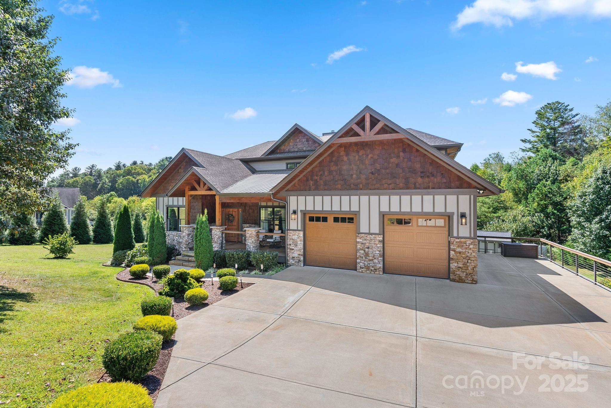 27 Ridge Glen Lane