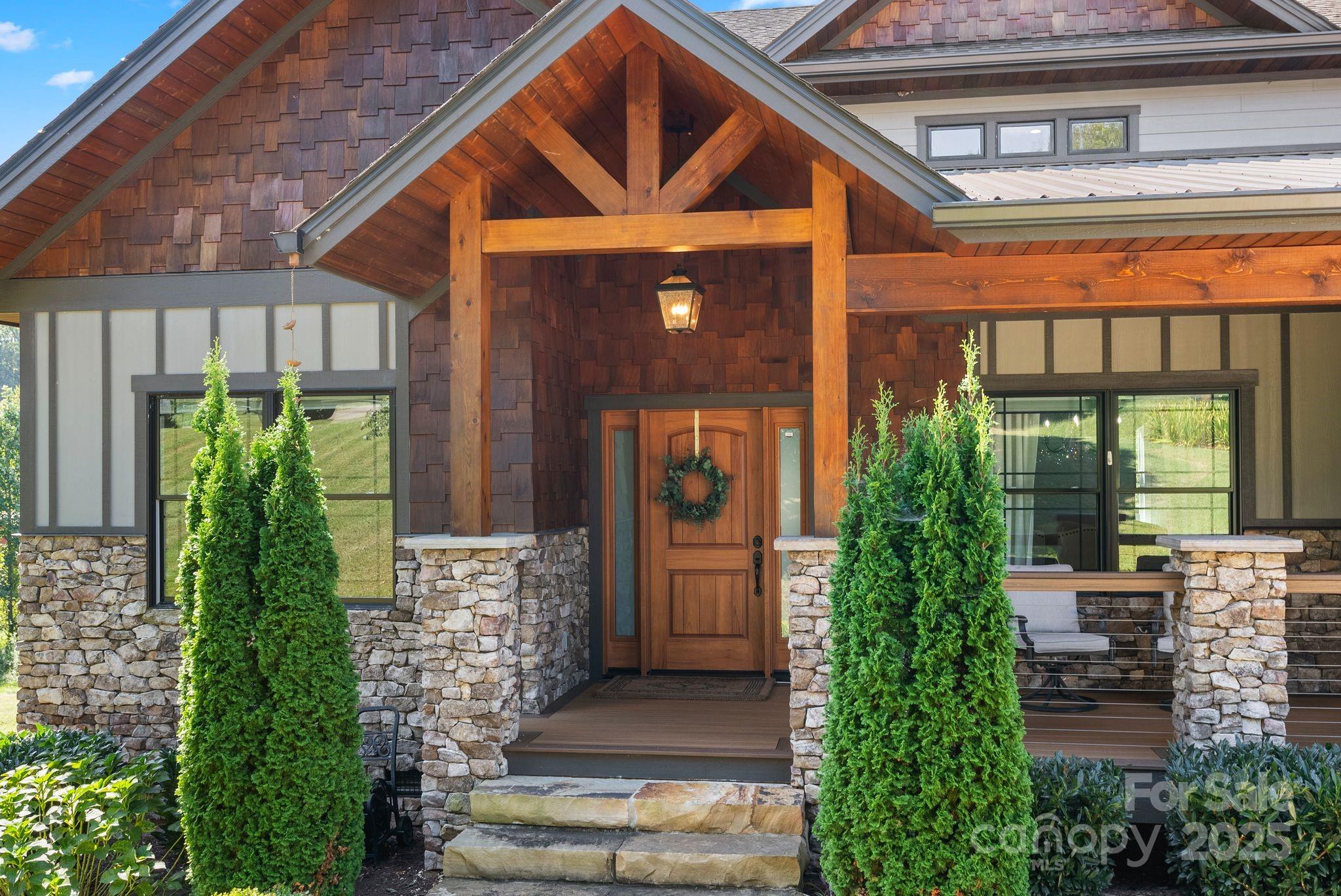 27 Ridge Glen Lane