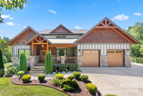 Photo for 27 Ridge Glen Lane