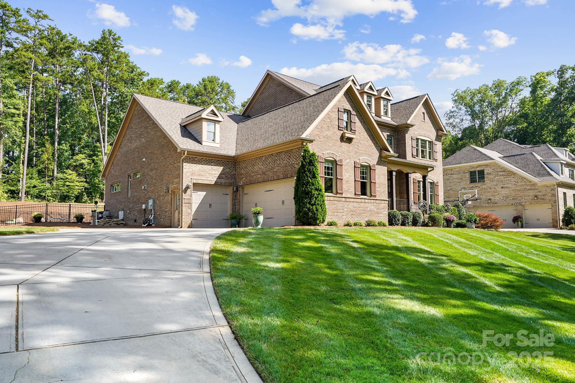 4003 Capullo Court