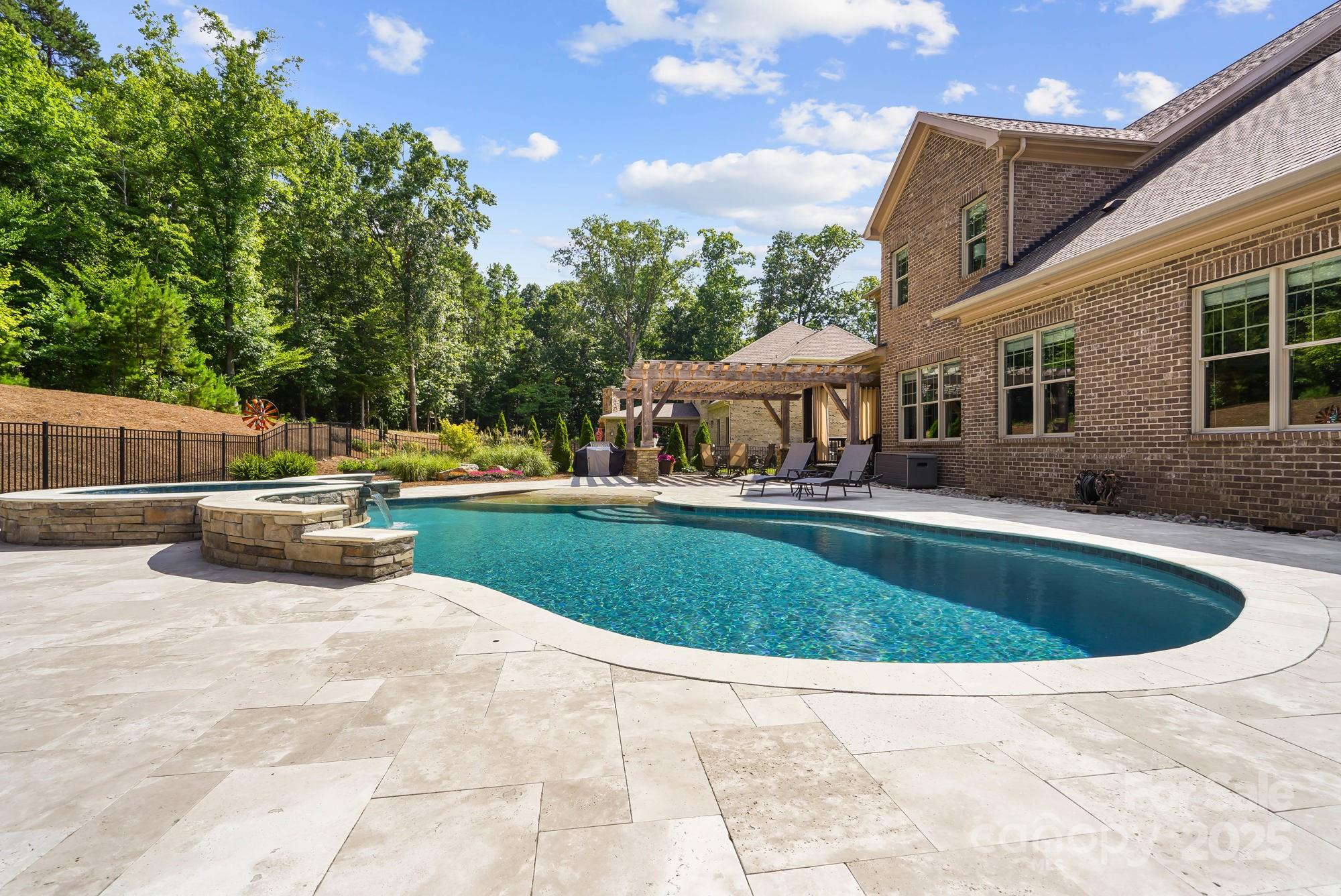 Quintessa - Residential