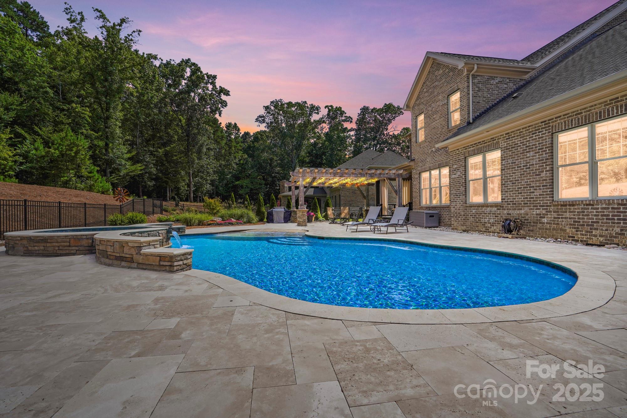 Quintessa - Residential